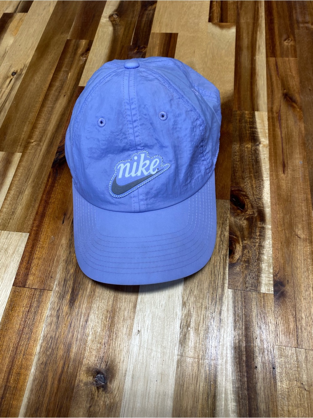 Nike Adjustable Heritage 86 Baseball Cap Hat, One Size, Solid Purple Unisex